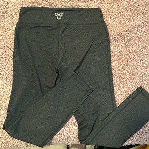 TNA dark grey leggings